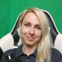 veronicasnowflake's Twitch profile picture