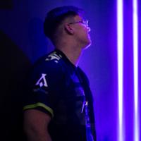 xjini's Twitch profile picture
